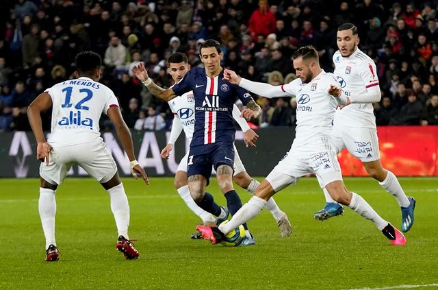 非洲杯+停赛连遭打击，曼联下轮多人缺阵维拉（非洲杯与停赛双重打击，曼联下轮对阵维拉多人缺席）