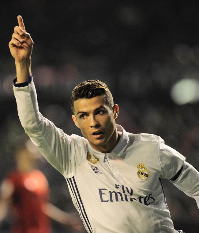 不是只会虐赛！哈兰德轰炸Big6，31场31球效率惊人（哈兰德对英超六强31战31球，效率爆表，早已不是只会虐菜）