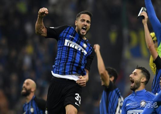 C罗随沙特王储参加白宫晚宴，特朗普称其儿子是C罗铁粉（C罗陪同沙特王储出席白宫晚宴，特朗普称其子是C罗忠粉）