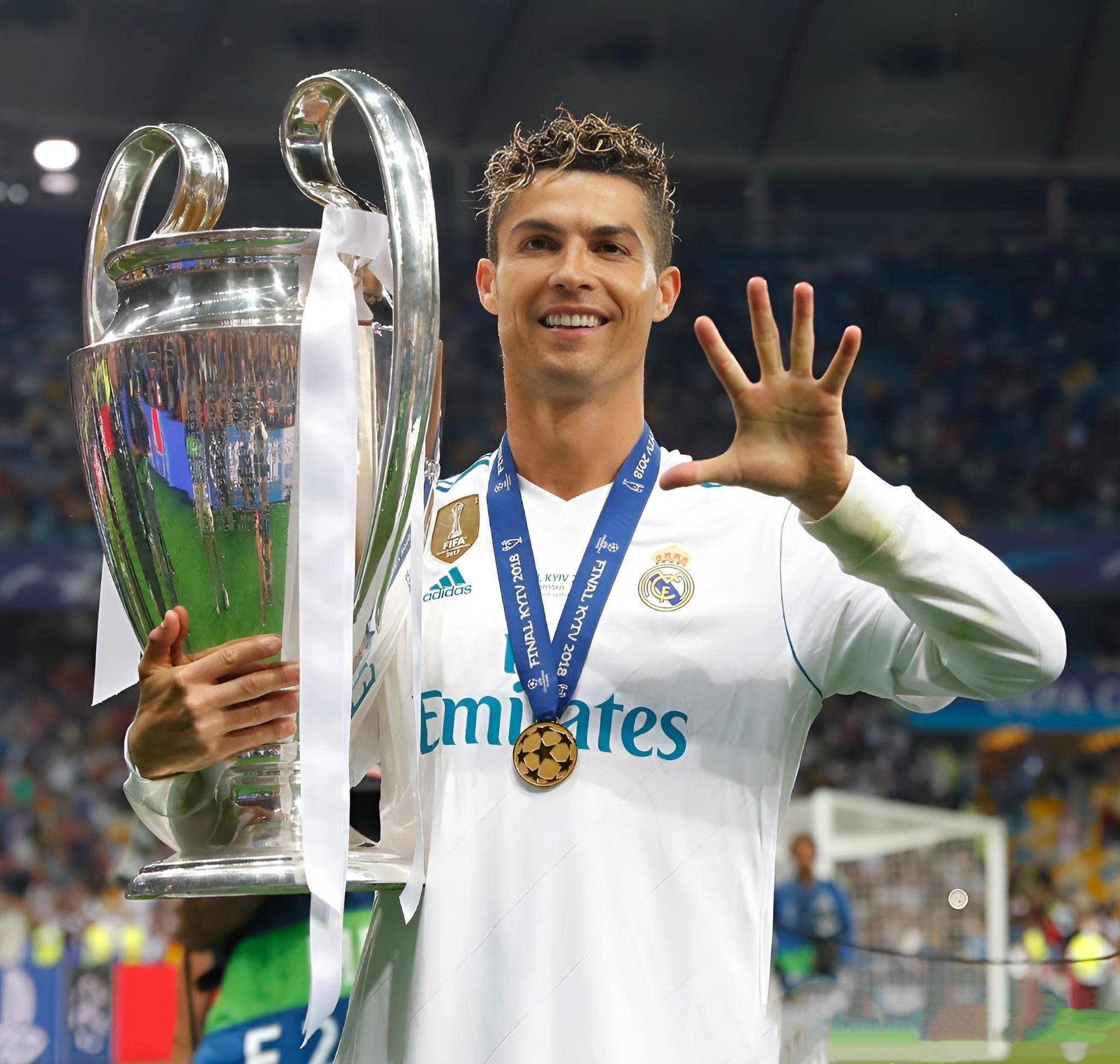 中国青年球员王钰栋将加盟德乙达姆施塔特，开启欧洲留洋之路，为中国足球注入新活力。（王钰栋即将签约德乙达姆施塔特，欧洲留洋启程为中国足球增添活力）