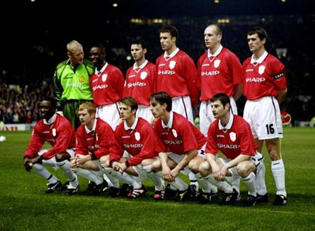 德比战投掷物品，西足协处罚塞维利亚部分看台关闭3场+罚款（德比扔物事件：西足协罚塞维利亚部分看台关闭3场并处以罚款）